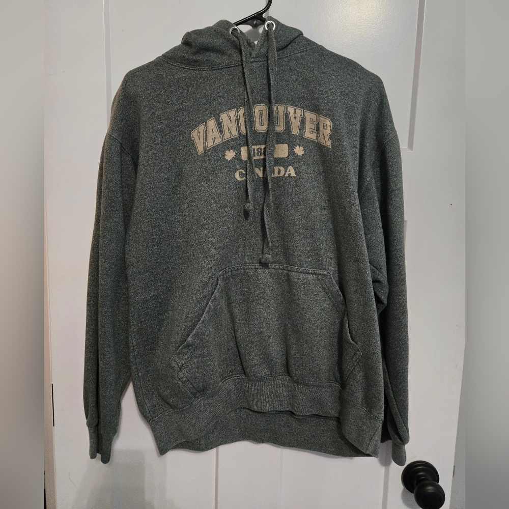 Vancouver Dark Green Hoodie